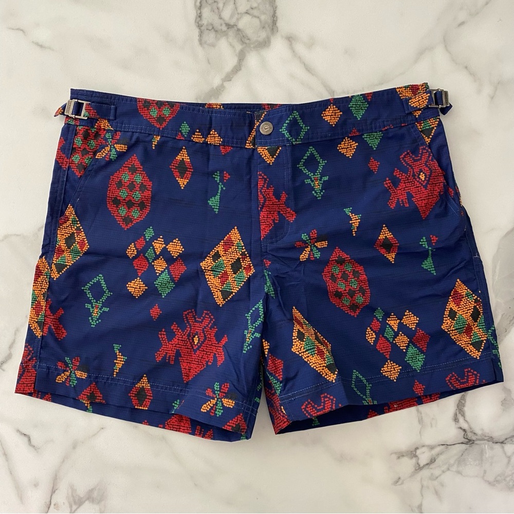 Men’s boardshorts